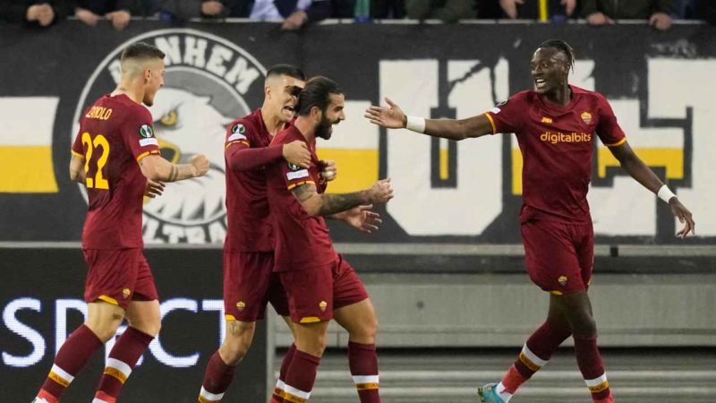Top e flop in Vitesse-Roma: El Shaarawy cambia la partita, disastro Vina