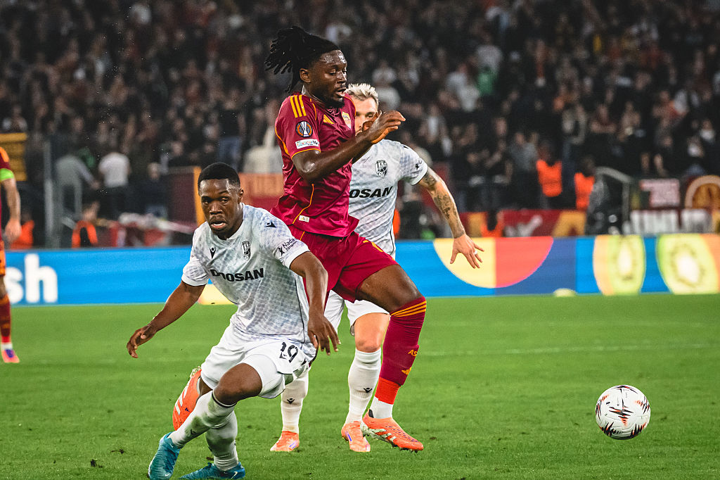 Koné